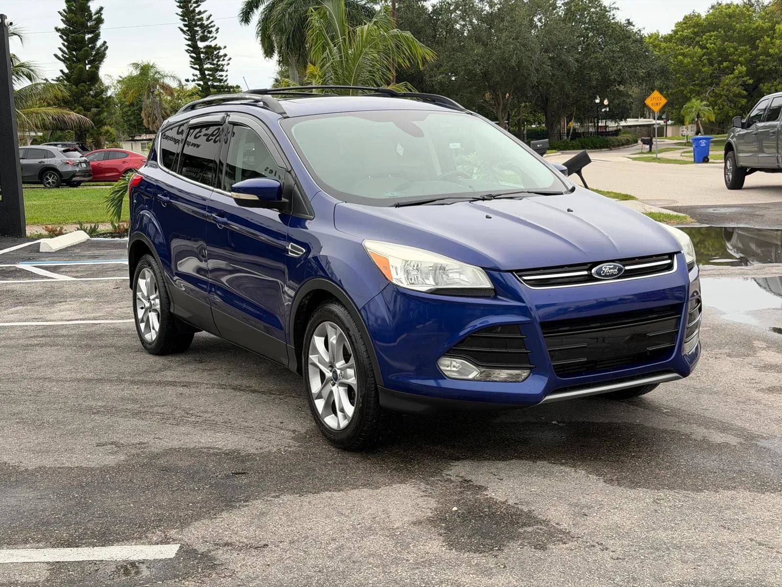 Used 2013 Ford Escape SEL FWD image 3