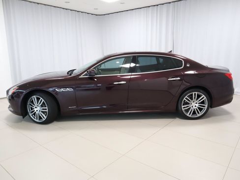 Used 2017 Maserati Quattroporte S GranLusso Q4 AWD/4WD image 2