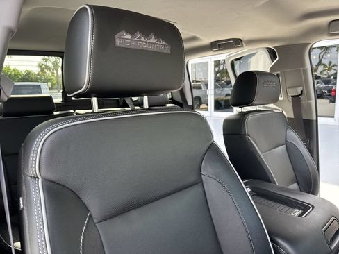 Used 2017 Chevrolet Silverado 1500 High Country AWD/4WD image 46