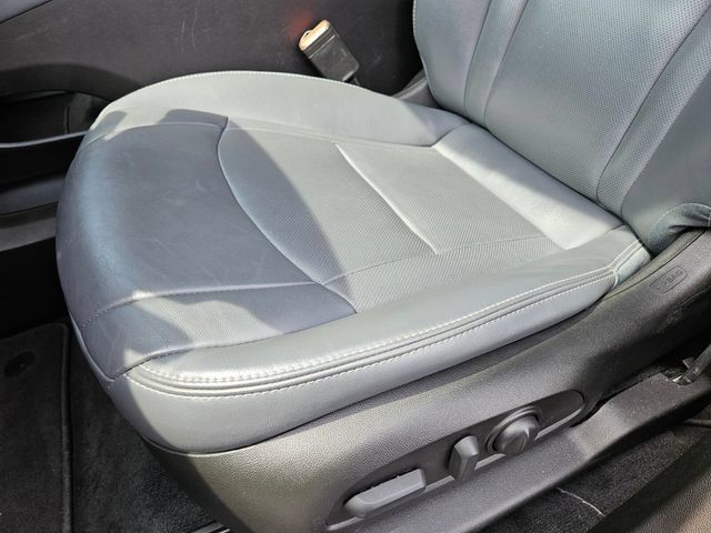 Used 2023 Buick Enclave Essence FWD image 8