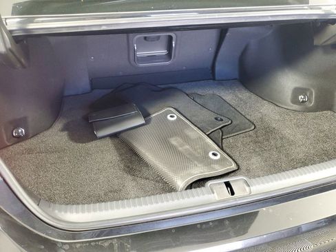 Used 2022 Lexus ES 300h w/ Premium Package image 33