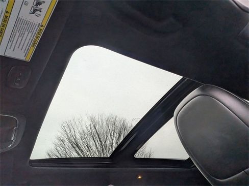 Certified 2021 Jeep Cherokee Latitude Lux 80th Anniv w/ Quick Order Package 26U 80TH image 12