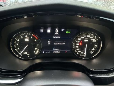 Used 2023 Cadillac XT6 Sport w/ Technology Package AWD/4WD image 15