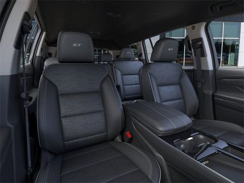 New 2026 Buick Enclave Sport Touring w/ LPO, Floor Liner Package image 16