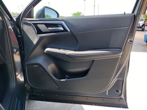 New 2025 Mitsubishi Outlander SE image 33