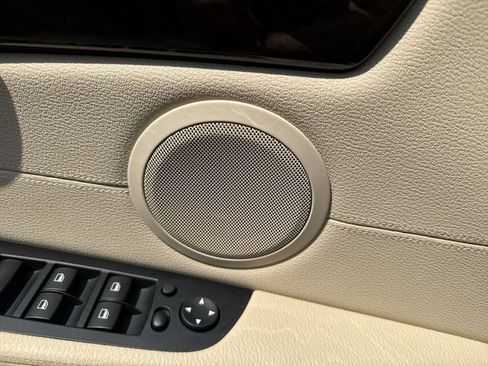 Used 2013 BMW Z4 sDrive28i RWD image 22