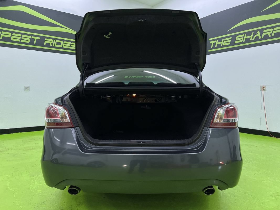 Used 2013 Nissan Altima 2.5 S FWD image 9