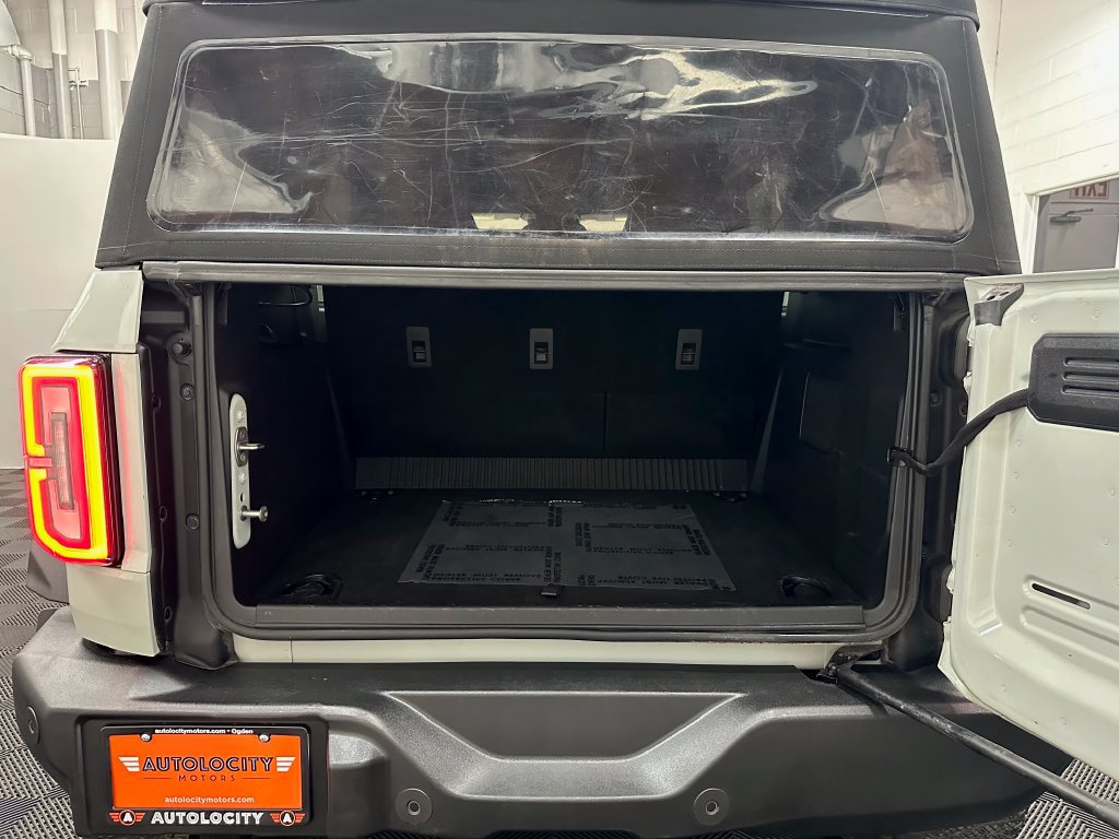 Used 2023 Ford Bronco Wildtrak AWD/4WD image 35
