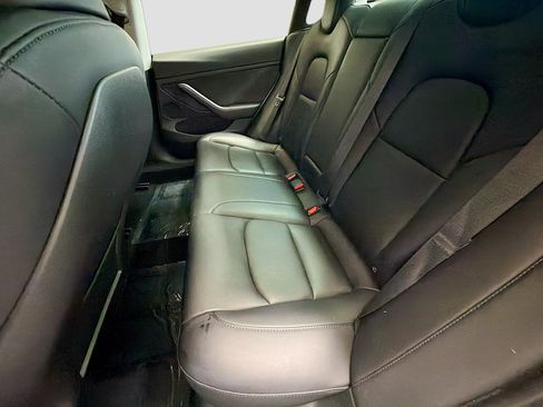 Used 2023 Tesla Model 3 Standard Range RWD image 13