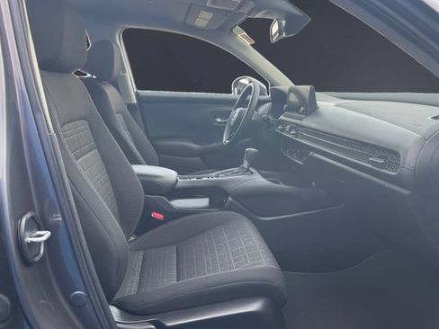 Used 2025 Honda HR-V LX image 15