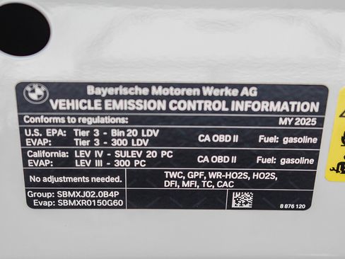 Certified 2025 BMW 430i 430i w/ Convenience Package image 28