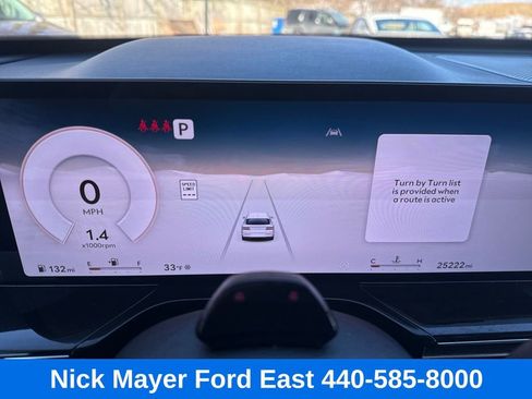 Used 2025 Genesis GV80 2.5T Standard image 18