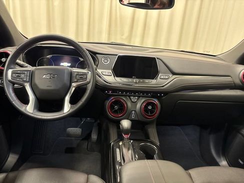 Used 2022 Chevrolet Blazer RS w/ Enhanced Convenience Package FWD image 21