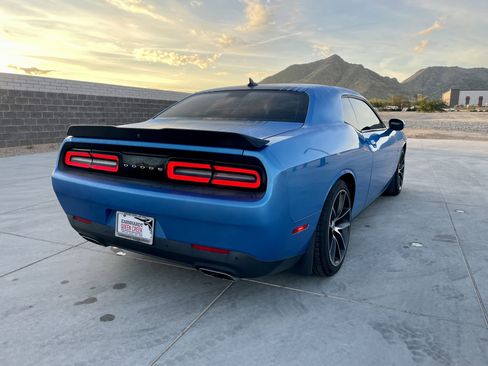 Used 2018 Dodge Challenger R/T Scat Pack image 5