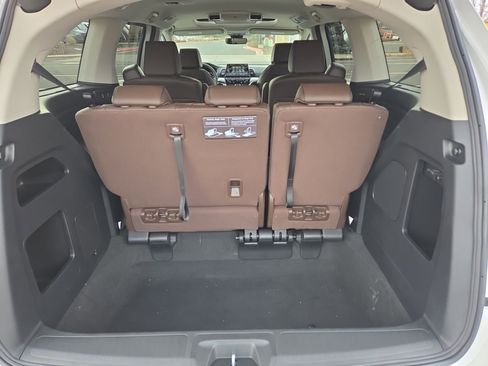 New 2026 Honda Odyssey Touring image 51