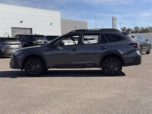 Used 2024 Subaru Outback Onyx Edition image 9