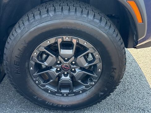 Used 2022 Nissan Frontier PRO-4X w/ Pro-4X Premium Package AWD/4WD image 9