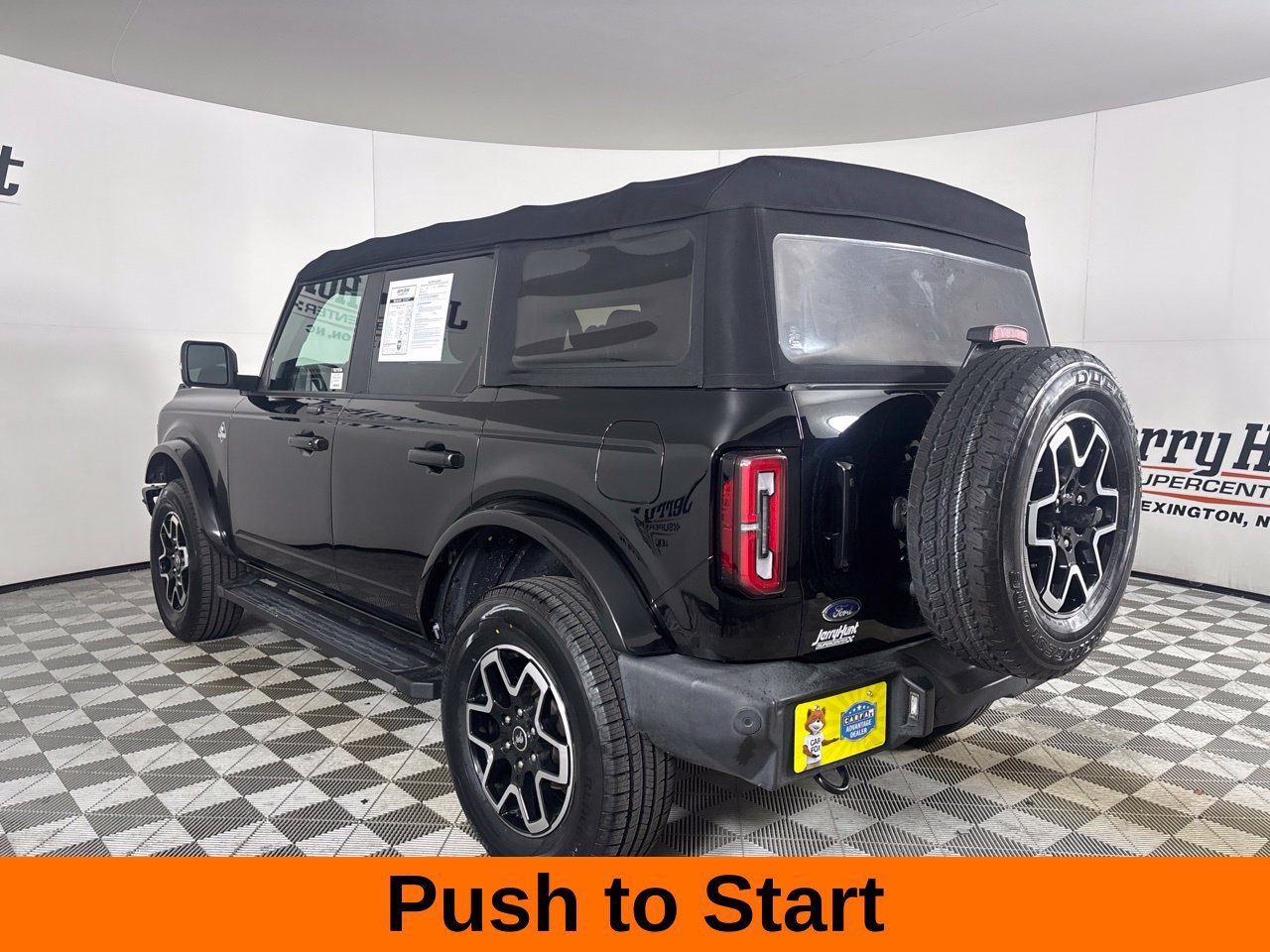 Used 2021 Ford Bronco Outer Banks AWD/4WD image 8