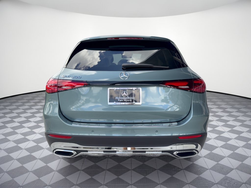 Used 2027 Mercedes-Benz GLC 300 image 11