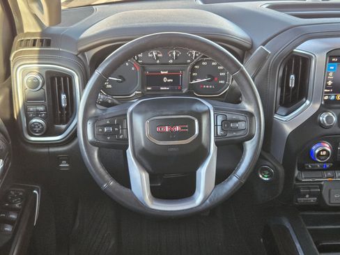 Used 2021 GMC Sierra 1500 SLT image 21