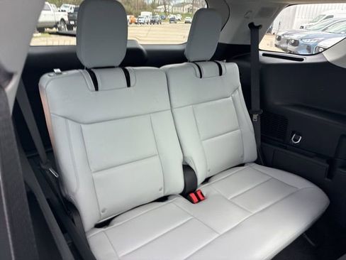 New 2026 Ford Explorer Platinum w/ LUX Leather Package image 33