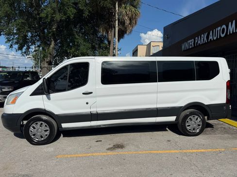 Used 2016 Ford Transit 350 XLT RWD image 4