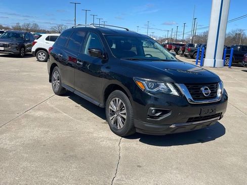 Used 2020 Nissan Pathfinder SL image 8