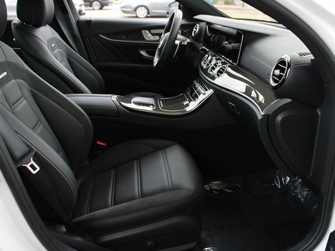 Used 2023 Mercedes-Benz E 53 AMG 4MATIC Sedan image 21