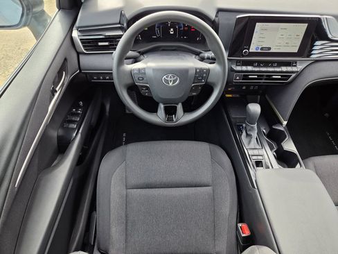 Used 2026 Toyota Camry LE FWD image 14