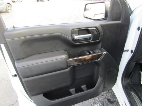 Used 2020 GMC Sierra 1500 Elevation w/ Elevation Value Package image 19