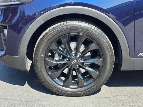 Used 2020 Kia Sorento EX AWD/4WD image 17