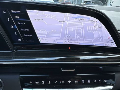 Certified 2022 Cadillac Escalade Sport RWD image 26