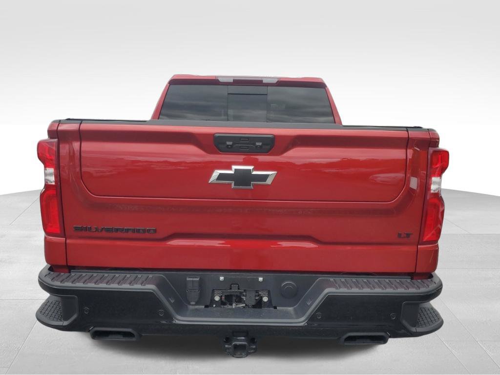 Used 2025 Chevrolet Silverado 1500 LT Trail Boss AWD/4WD image 4