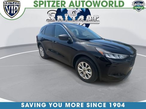 Used 2023 Ford Escape Active w/ Cold Weather Package FWD image 2