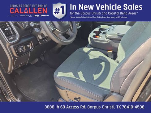 Used 2026 RAM 2500 Big Horn AWD/4WD image 10