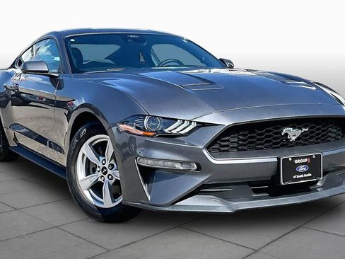 Used 2021 Ford Mustang Coupe RWD image 5