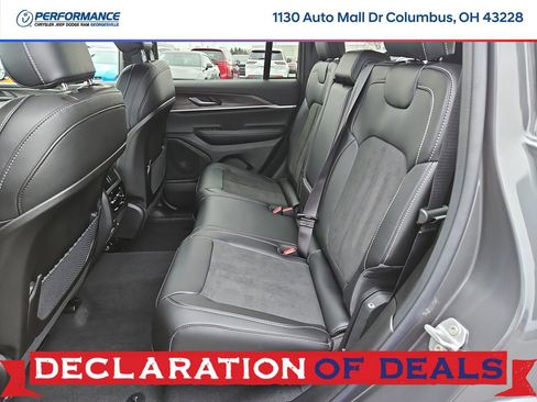 New 2026 Jeep Grand Cherokee Altitude image 13