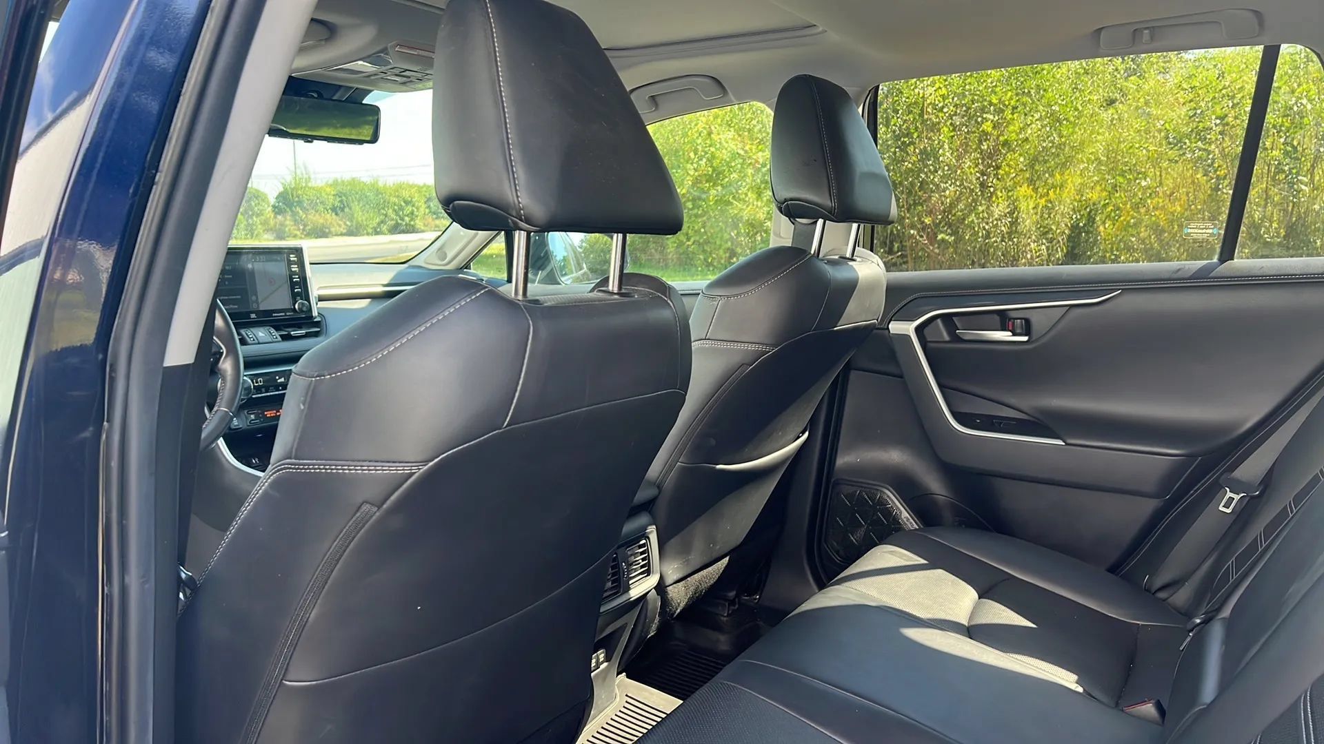 Used 2019 Toyota RAV4 Limited w/ Advanced Technology Package AWD/4WD image 14