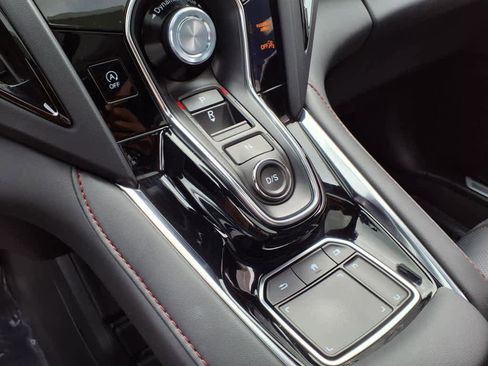 Used 2025 Acura RDX A-Spec image 19