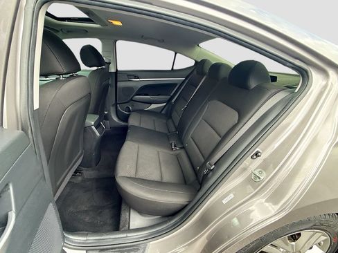 Used 2020 Hyundai Elantra Value Edition w/ Cargo Package (C1) FWD image 30