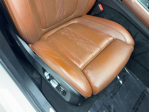 Used 2021 BMW X6 M50i w/ Executive Package image 47