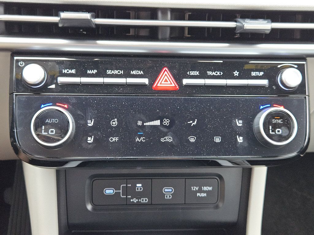 New 2026 Hyundai Tucson Limited FWD image 19
