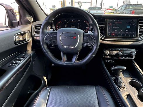 Used 2025 Dodge Durango GT image 5