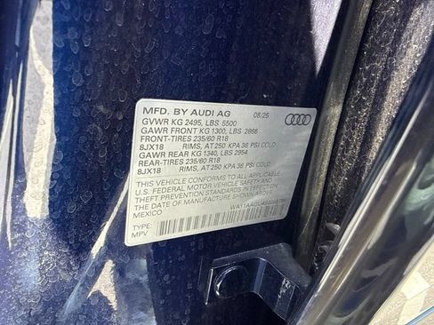Used 2025 Audi Q5 Premium w/ Convenience Package AWD/4WD image 11