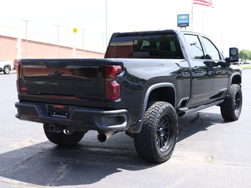 Used 2024 Chevrolet Silverado 2500 High Country w/ Midnight Edition AWD/4WD image 35