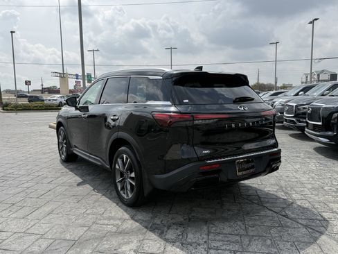 Certified 2023 INFINITI QX60 Luxe w/ Performance Audio Package image 5