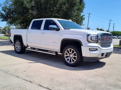 Used 2018 GMC Sierra 1500 Denali RWD image 15
