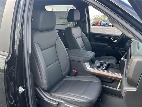 New 2026 Chevrolet Silverado 3500 LT w/ All Star Edition AWD/4WD image 29