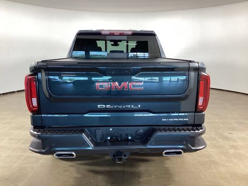 Used 2021 GMC Sierra 1500 Denali w/ Denali Ultimate Package AWD/4WD image 7