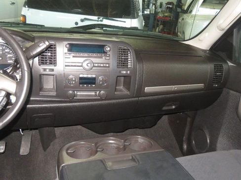Used 2008 Chevrolet Silverado 1500 LT w/ Power Pack Plus RWD image 33